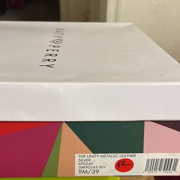 Leather Ankle Boots, Metallic Silver w/ pin detail on outer side & zipper inside - Picture 6 of 7